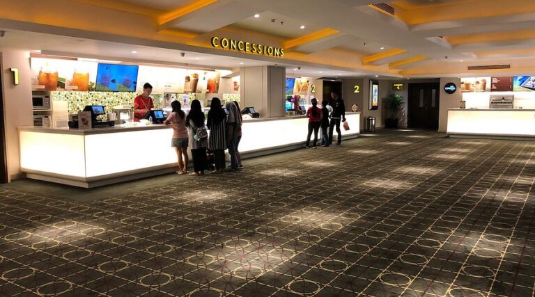 Hotel de l’Europe Paris – Comprehensive Guide to Boutique Comfort and City Access